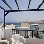 Gran Terraza Con Muy Bonitas Vistas *