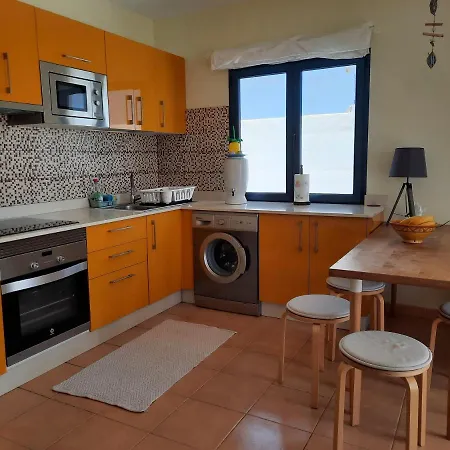 Gran Terraza Con Muy Bonitas Vistas Appartement